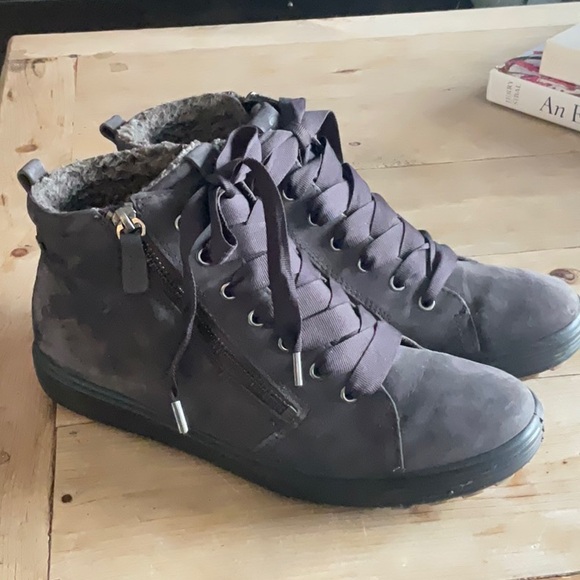 ECCO WOMEN’S SOFT 7 TRED BOOTS - Picture 2 of 6